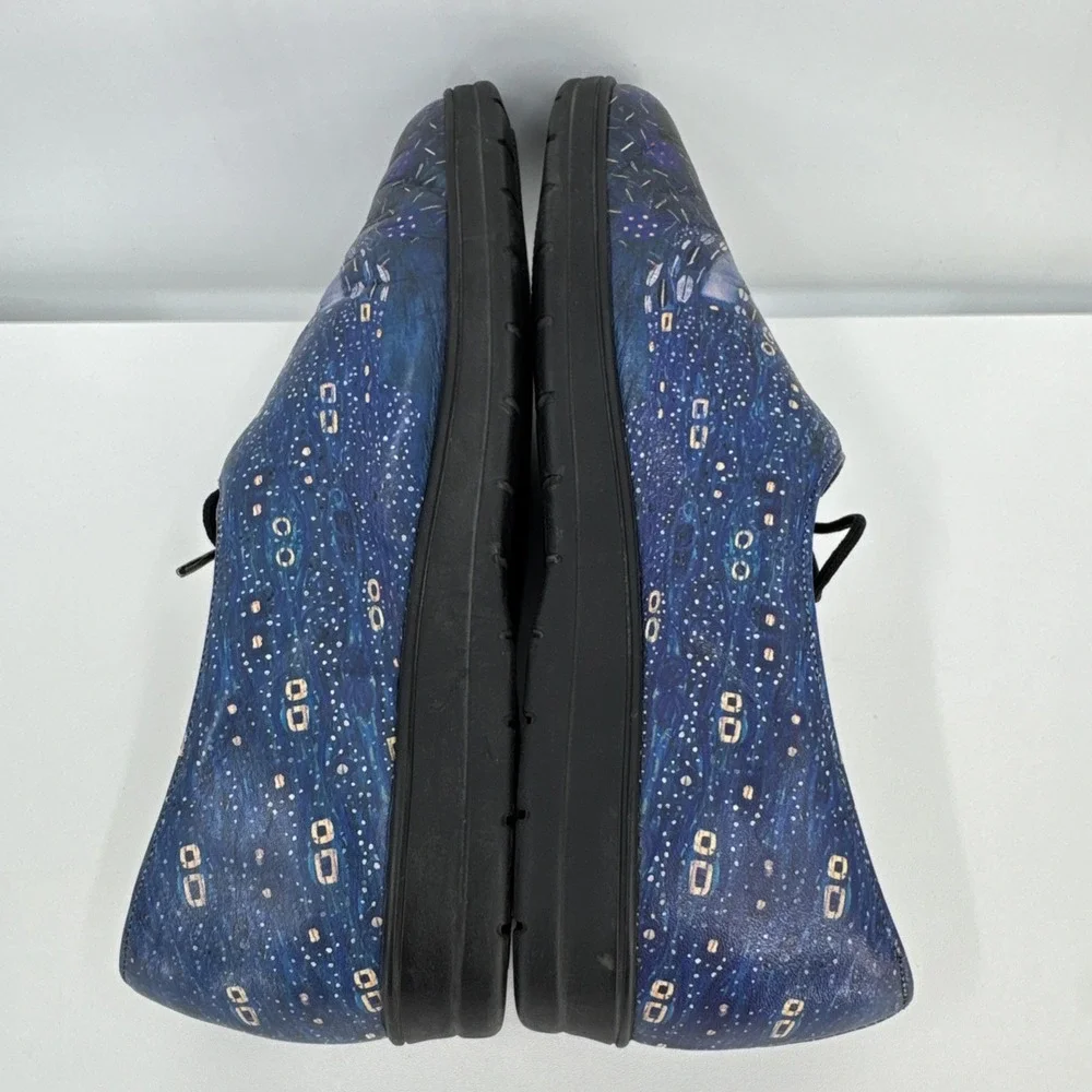 ICON Wearable Art The Kiss by Gustav Klimt‎ Sneaker Blue Multi Color Size 6.5